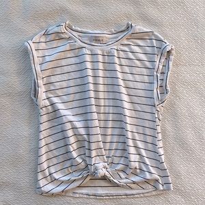 Evereve Zora Stripe Twist Front Tee